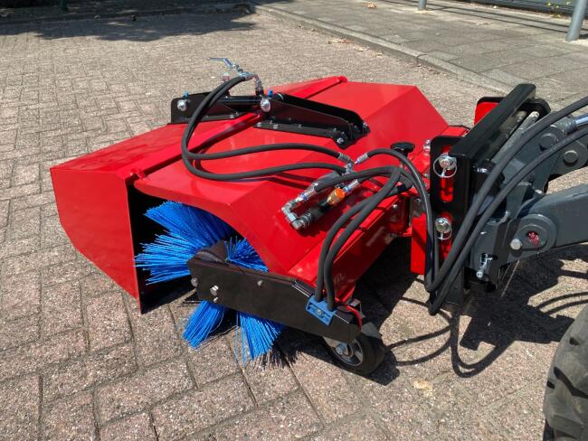 2022 M-Sweep HSTV400 P/105cm Veegmachine VK8497 | Aanbouwdelen | Veegmachine / Borstel