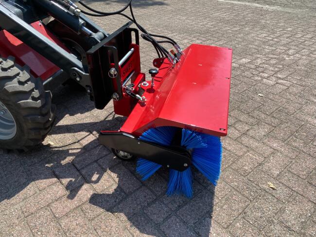 1 M-Sweep MSV 400 105cm Veegmachine VK8500 | Aanbouwdelen | Veegmachine / Borstel