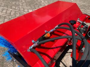 1 M-Sweep MSV 400 105cm Veegmachine