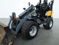 2019 Giant V452T X-tra HD VV1311 | Wiellader | Mini Shovel