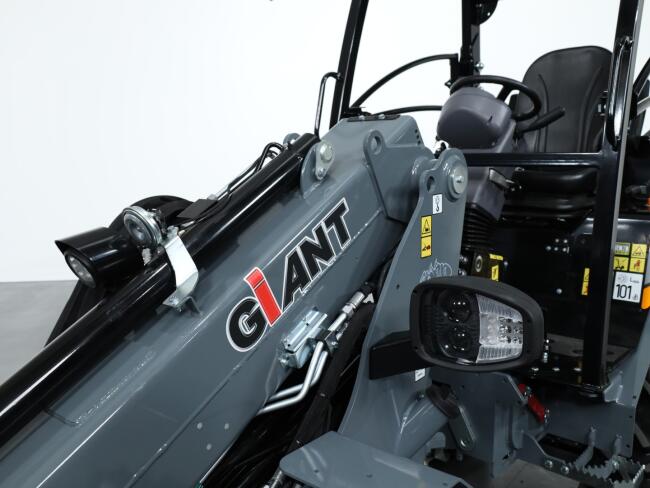 2026 Giant G2700 TELE HD+ TRACKS ADV1130 | Wiellader | Mini Shovel