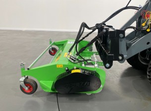 1 Giant Klepelmaaier 1400 (35-45ltr)