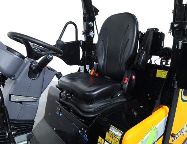 2025 Giant G2700E X-tra HD VK9808 | Wiellader | Mini Shovel