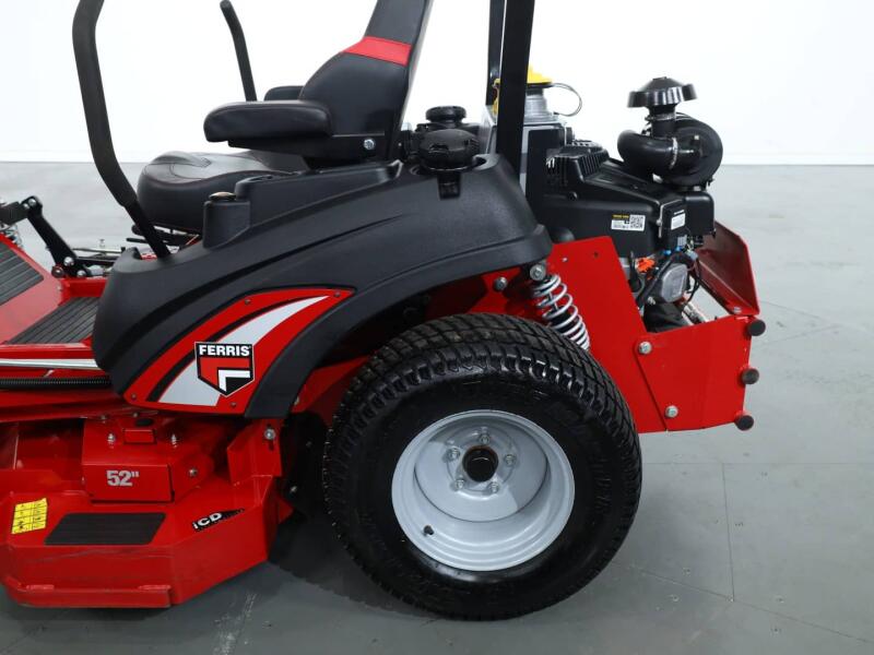 2022 Ferris IS2100Z Zero-turn Maaier - 130cm VK10036 | Tuin / Parkmachine | Grasmaaier/Veegmachine