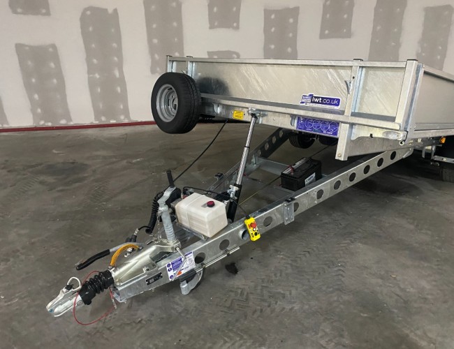 2024 Ifor Williams TB5521-353 550cm  (3-asser - Elektrisch) VT807 | Aanhangwagen | Tiltbed
