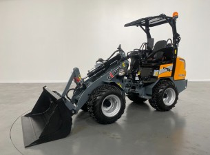 2025 Giant G2300 X-tra HD VK10176