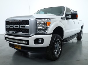 2015 Ford F250 Super Duty Platinum V8 6.2L Lariat Benzine