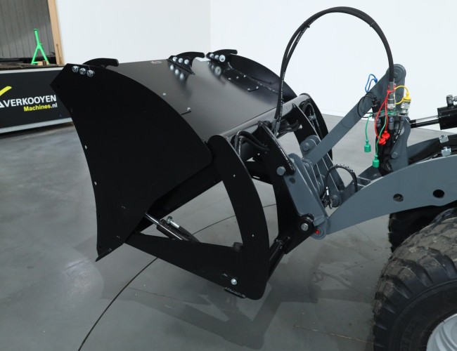 1 Tobroco Giant Hoogkipbak 140cm GA300 740ltr DV1306 | Aanbouwdelen | Shovel / Loader bakken