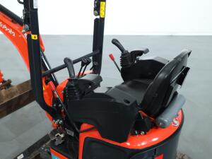 2024 Kubota U10-5 + Sloopsorteer