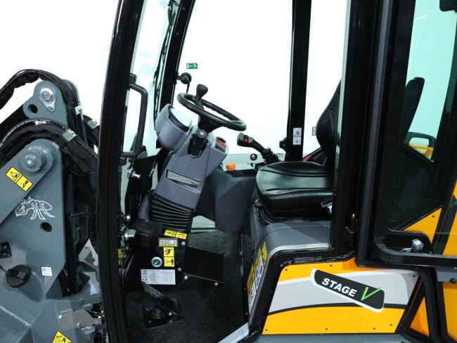 2026 Giant G2700 HD+ (Cabine) VK10375 | Wiellader | Mini Shovel