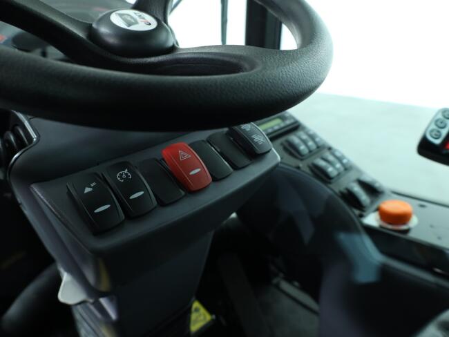 2026 Giant G2700 HD+ (Cabine) VK10375 | Wiellader | Mini Shovel