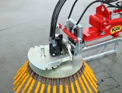 2025 Kemp Onkruidborstel Hydr + Hydr kantelen Giant (arm:800) VK10377 | Aanbouwdelen | Onkruidborstel