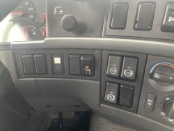 2010 Volvo FM 330 6x4 Haakarm 21T Euro5 VT871 | Transport | Vrachtwagen