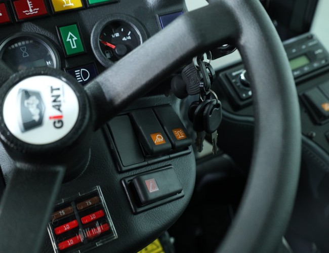 2025 Giant G2500 X-tra HD (Cabine) VK10416 | Wiellader | Mini Shovel