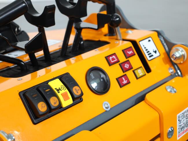 2026 Giant GS950T Skidsteer VK10507 | Wiellader | Schranklader