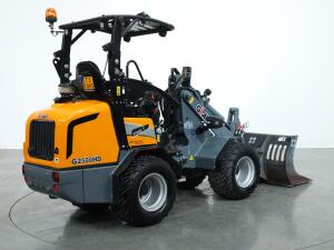 2022 Giant G2500 HD