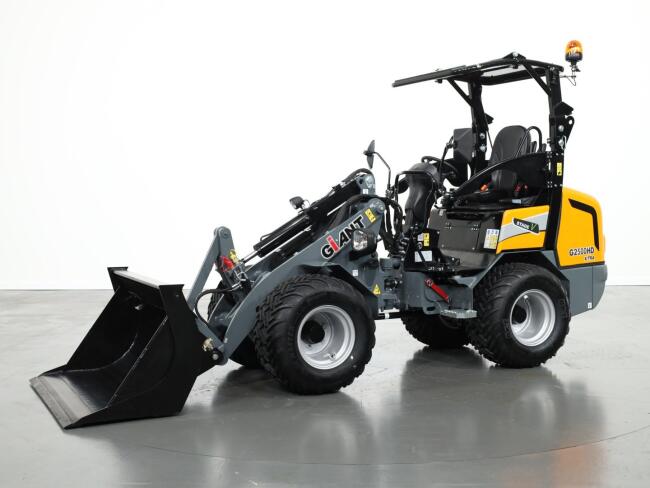 2026 Giant G2500 X-tra HD VK10586 | Wiellader | Mini Shovel