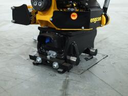 2026 Engcon EC204 Tiltrotator KX037-4 & KX042-4 - CW05 SS9 VK10627 | Aanbouwdelen | Draaikantelstuk