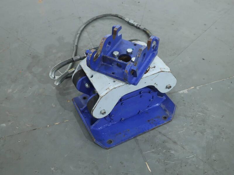 2025 Saes HST007 RM CW05 Trilblok Minigraver VK11092 | Aanbouwdelen | Trilblok