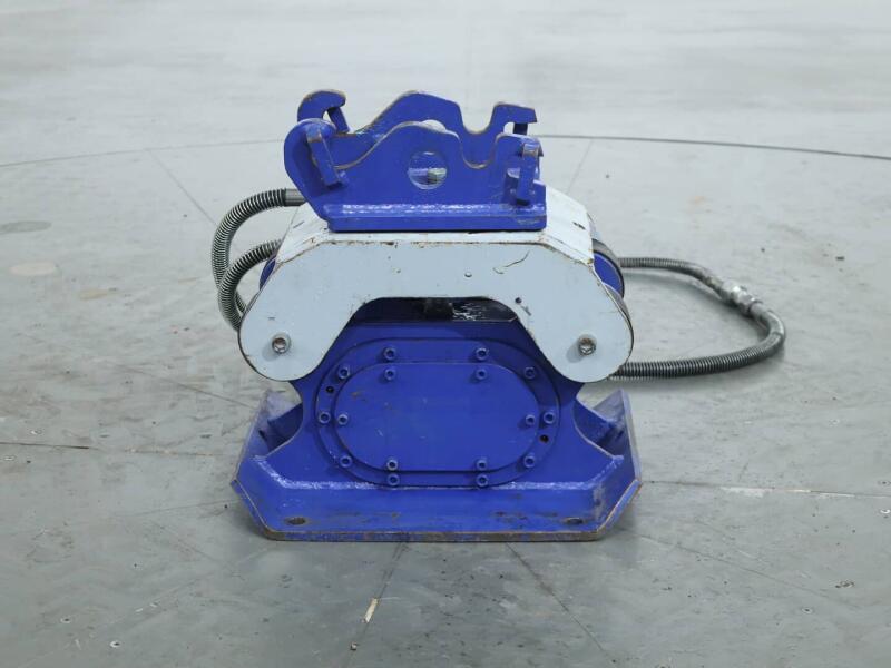 2025 Saes HST007 RM CW05 Trilblok Minigraver VK11092 | Aanbouwdelen | Trilblok